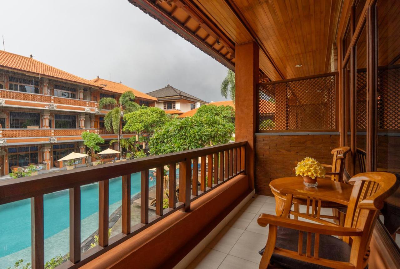Wina Holiday Villa Kuta  Ngoại thất bức ảnh