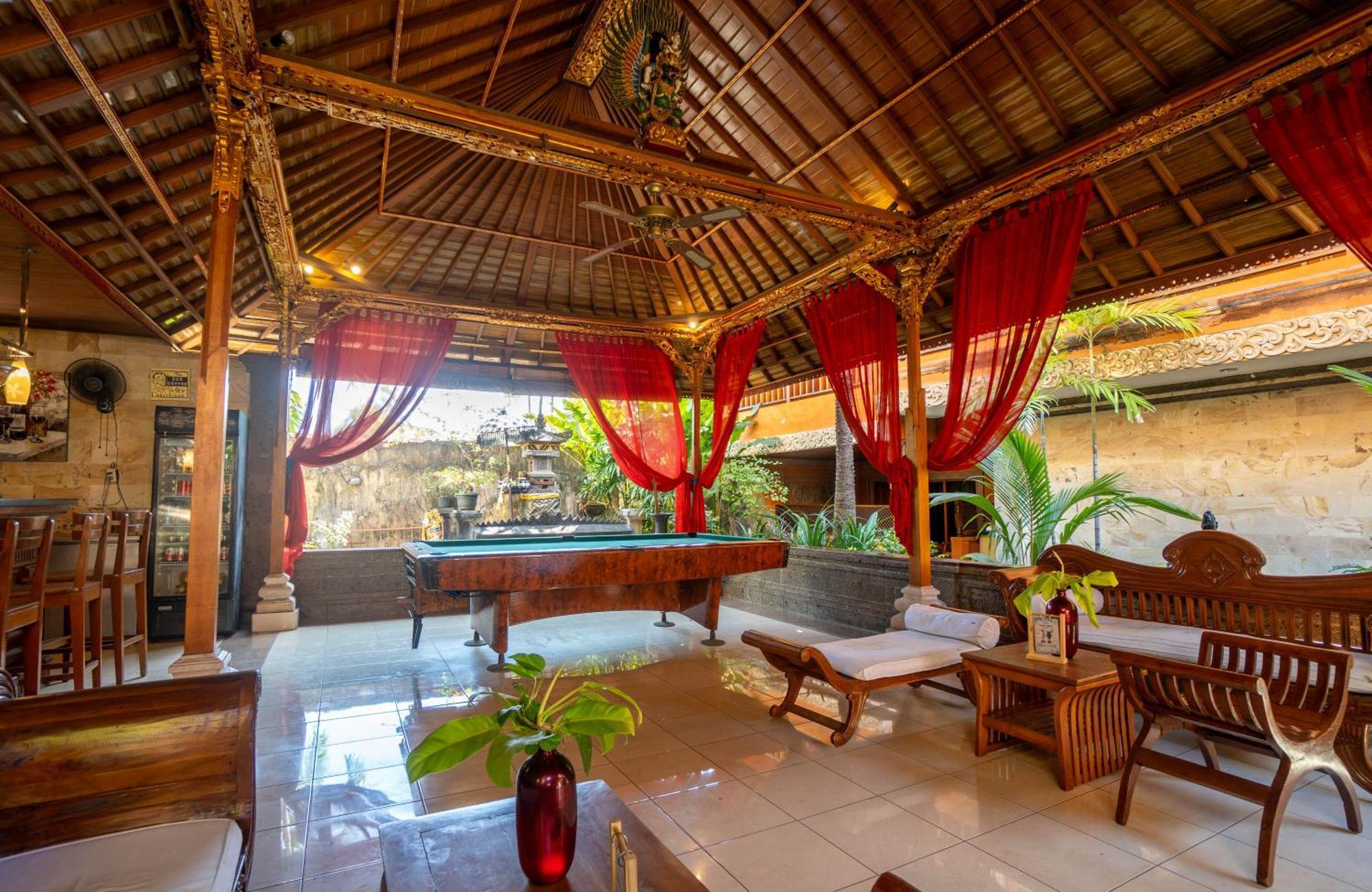 Wina Holiday Villa Kuta  Ngoại thất bức ảnh