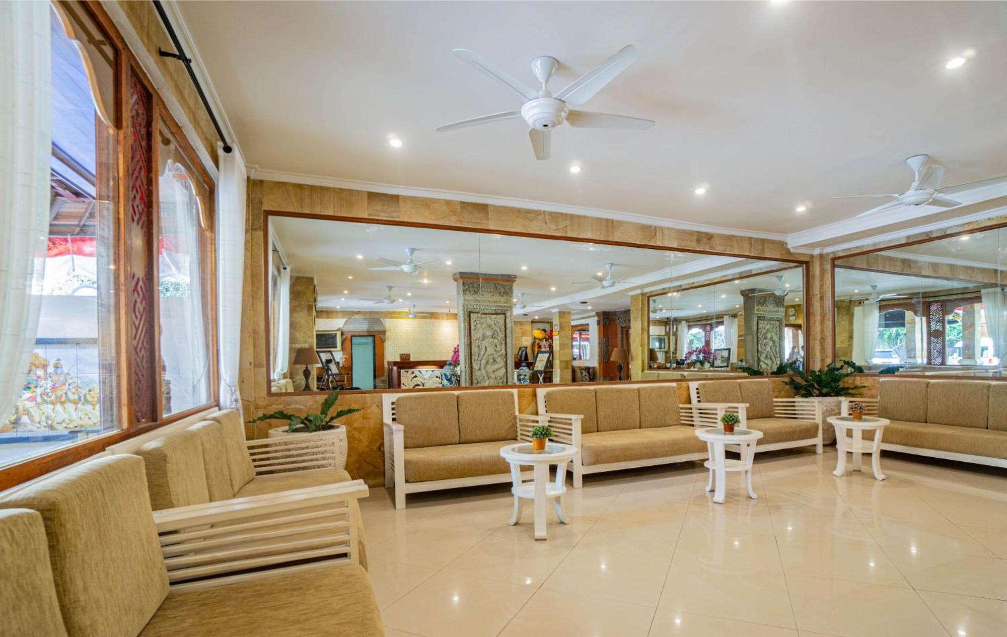Wina Holiday Villa Kuta  Ngoại thất bức ảnh