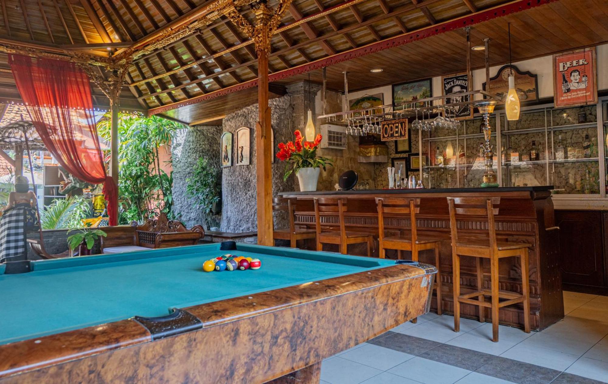 Wina Holiday Villa Kuta  Ngoại thất bức ảnh