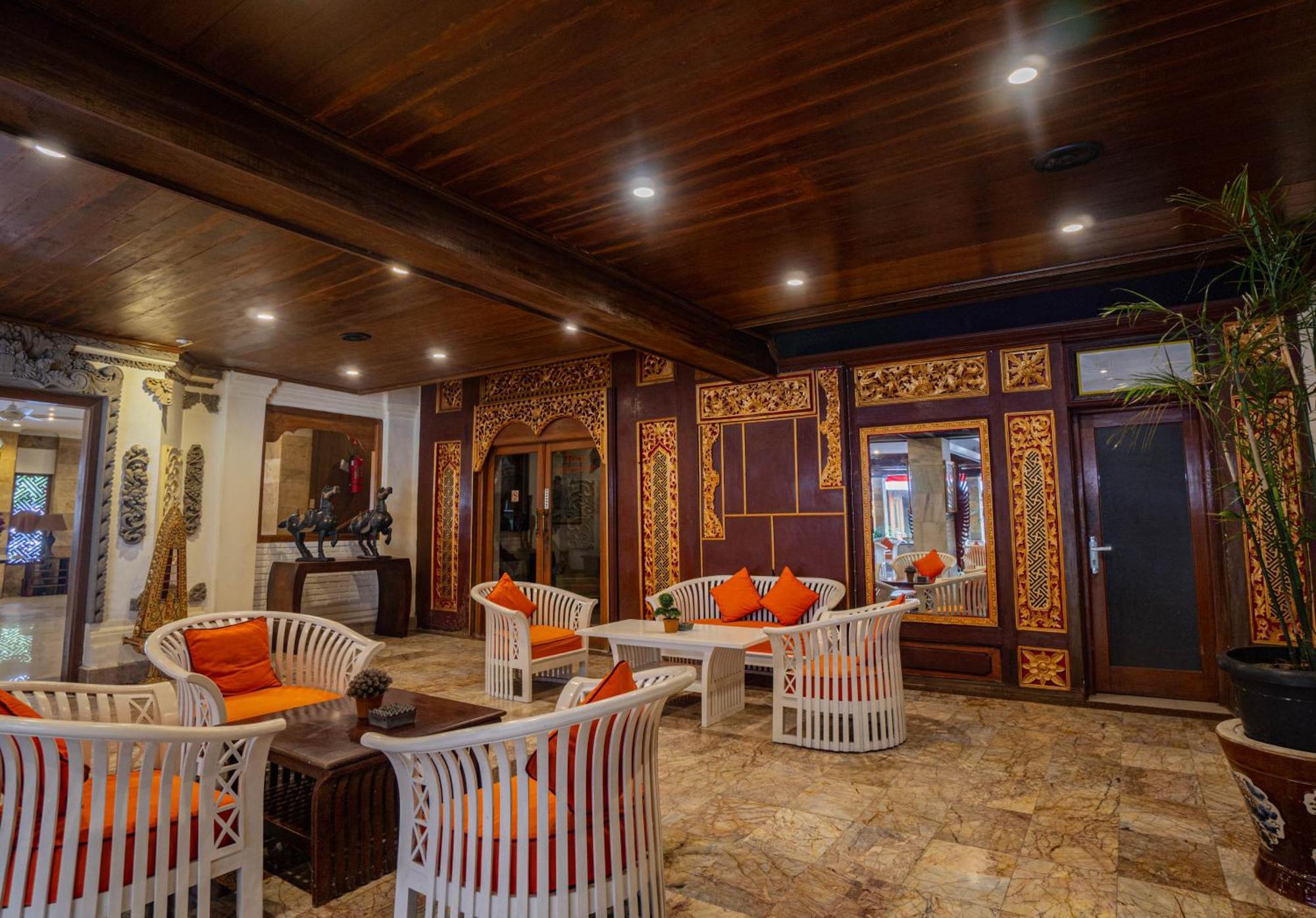 Wina Holiday Villa Kuta  Ngoại thất bức ảnh