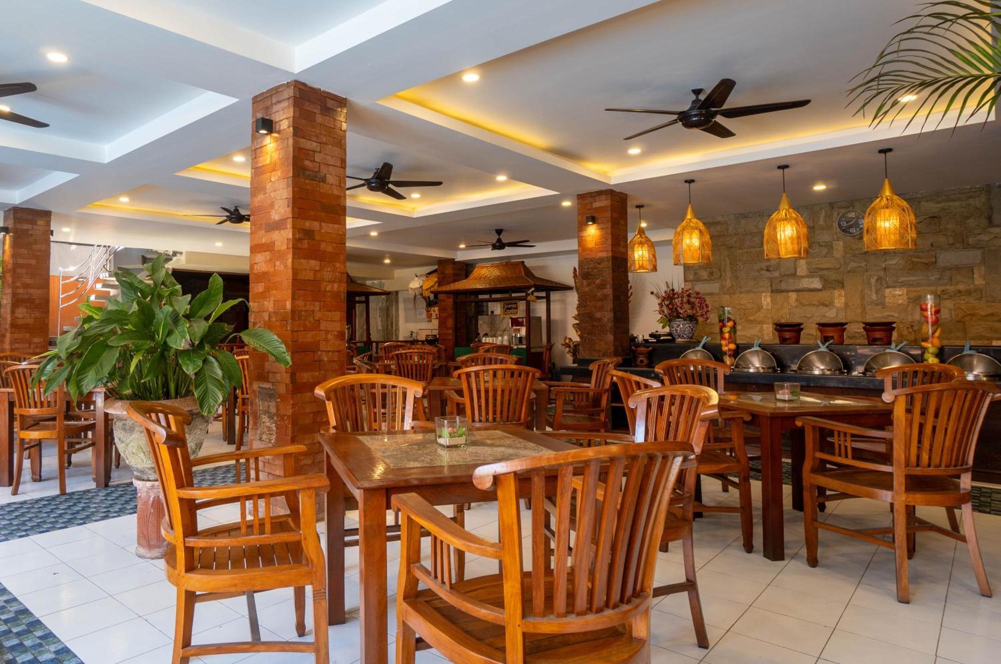 Wina Holiday Villa Kuta  Ngoại thất bức ảnh