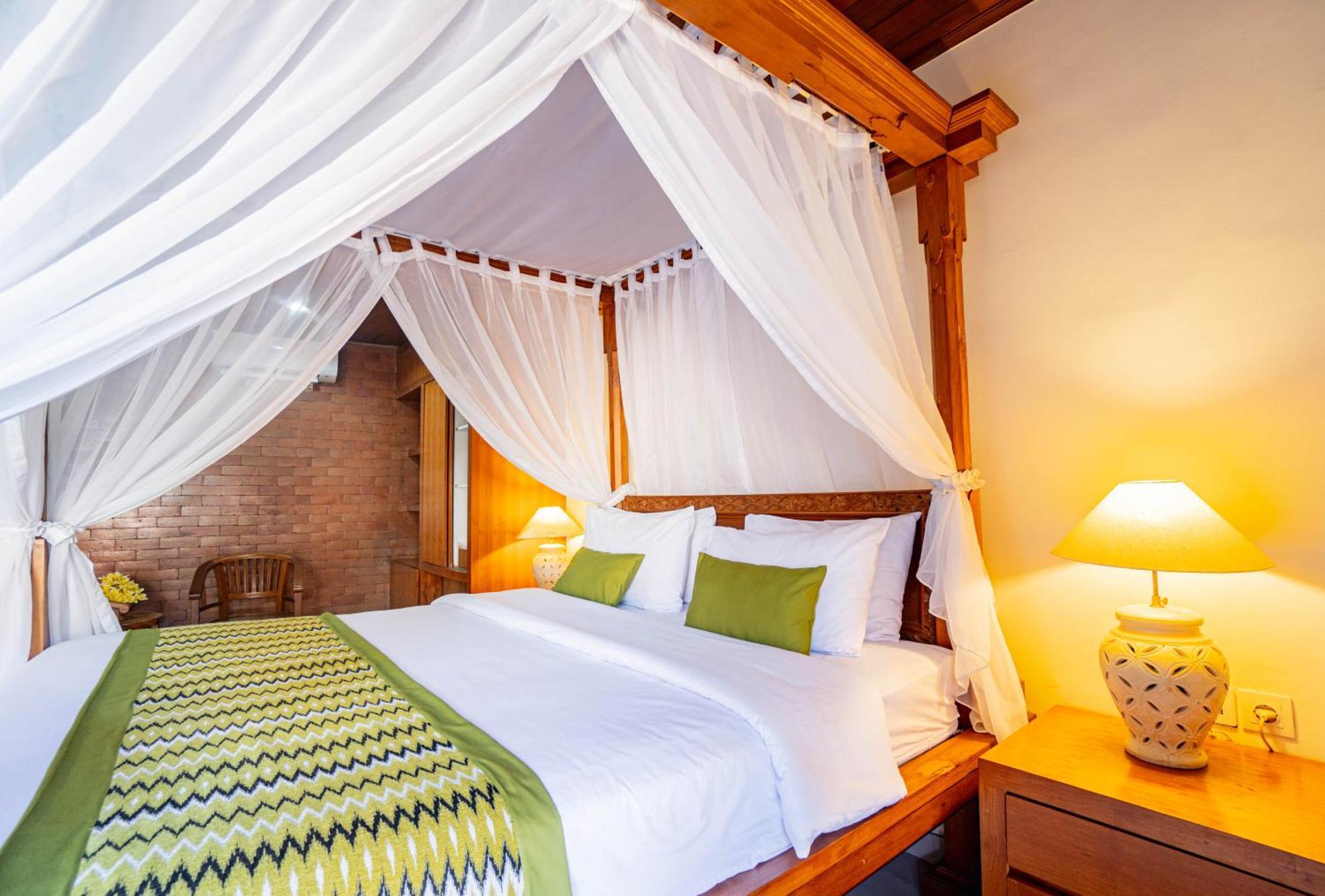 Wina Holiday Villa Kuta  Ngoại thất bức ảnh